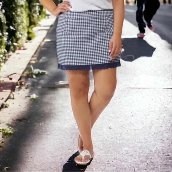 Cato | Plus Size Gingham Lace Trim Skort Plus Size Available - Picture 3 of 3